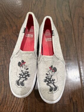 Keds Minnie Mouse Slip-On Sneakers — Gray Upper with Red Interior